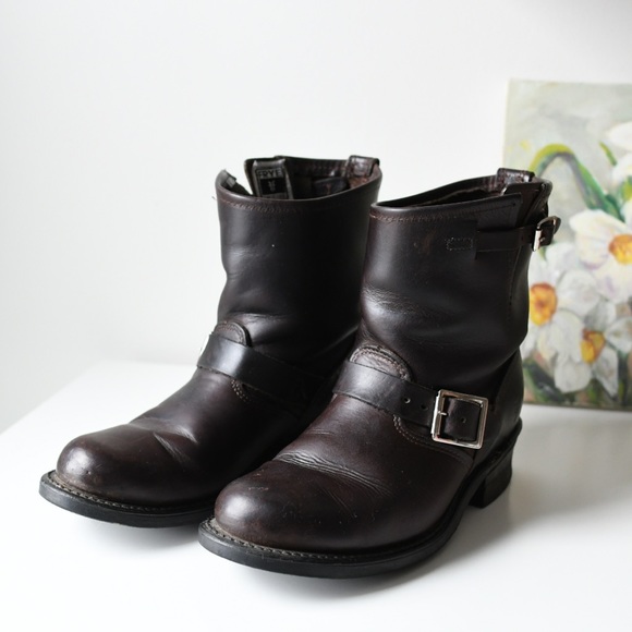 Frye Women’s Engineer Boot - Picture 1 of 5